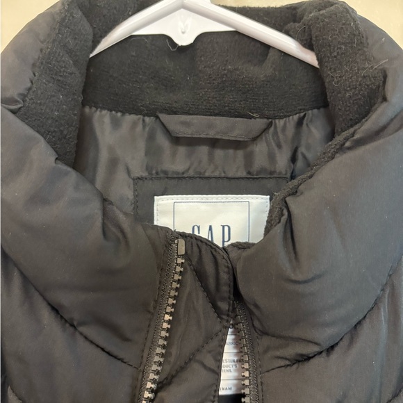 GAP Black ColdControl Jacket - Picture 3 of 8